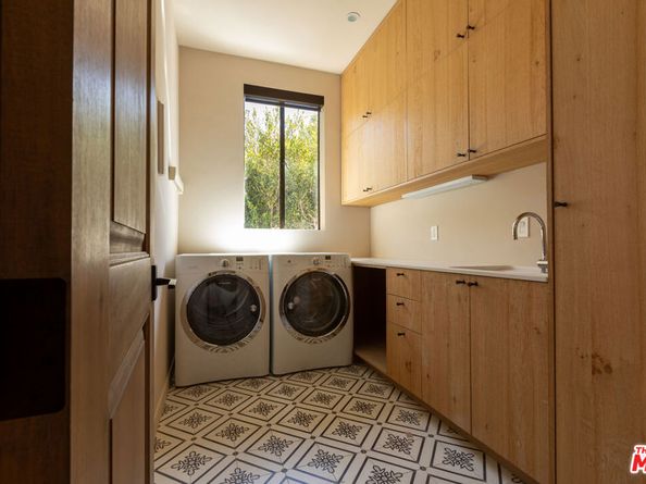 941 Princeton Drive, Marina Del Rey CA 90292