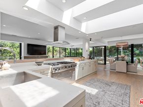 15941 Skytop Road, Encino CA 91436