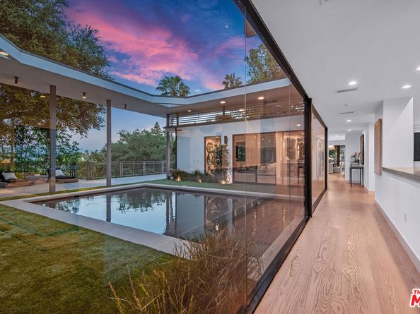 15941 Skytop Road, Encino CA 91436