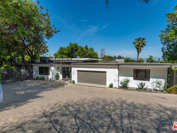 15941 Skytop Road, Encino CA 91436