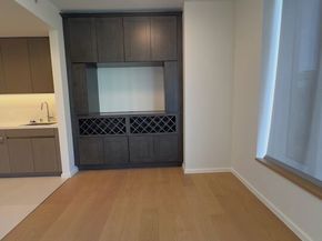 889 Francisco Street 2007, Los Angeles CA 90017
