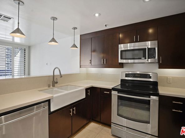 880 W 1st Street 802, Los Angeles CA 90012