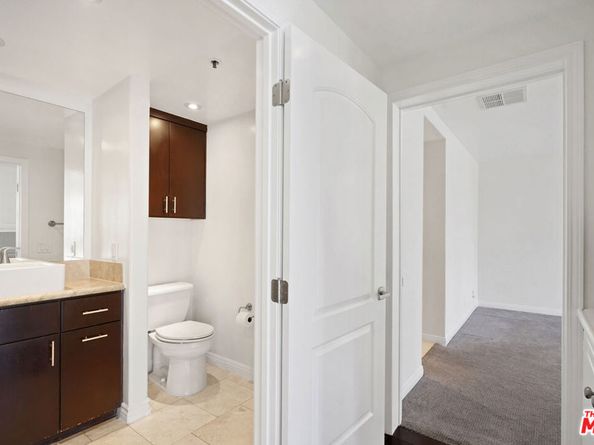 880 W 1st Street 802, Los Angeles CA 90012