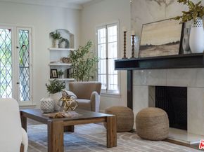 203 S Detroit Street 201, Los Angeles CA 90036