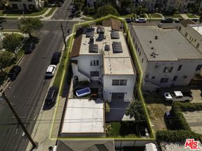 203 S Detroit Street 201, Los Angeles CA 90036