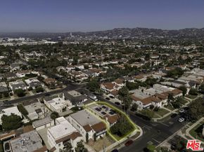 203 S Detroit Street 201, Los Angeles CA 90036