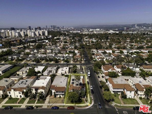 203 S Detroit Street 201, Los Angeles CA 90036