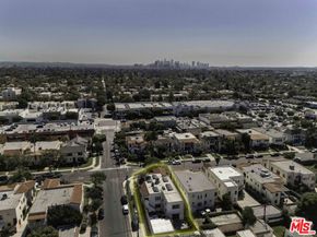 203 S Detroit Street 201, Los Angeles CA 90036