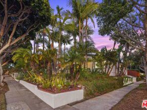 1102 Maple Street, Santa Monica CA 90405