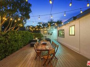 1102 Maple Street, Santa Monica CA 90405