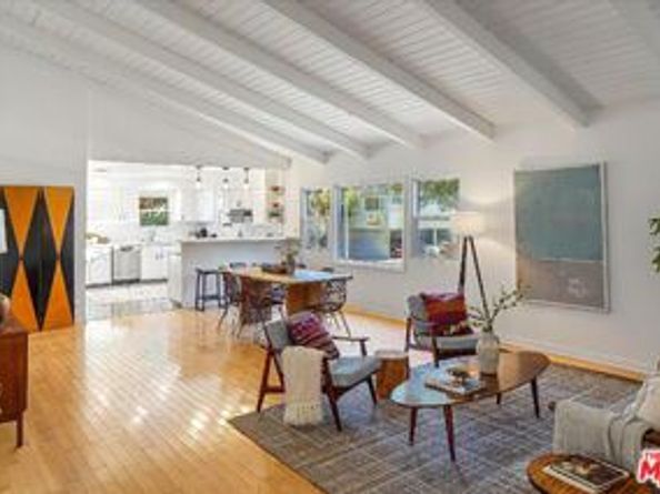 1102 Maple Street, Santa Monica CA 90405