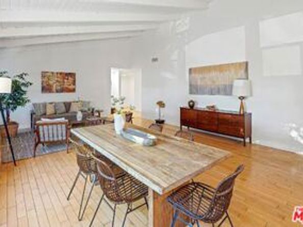 1102 Maple Street, Santa Monica CA 90405
