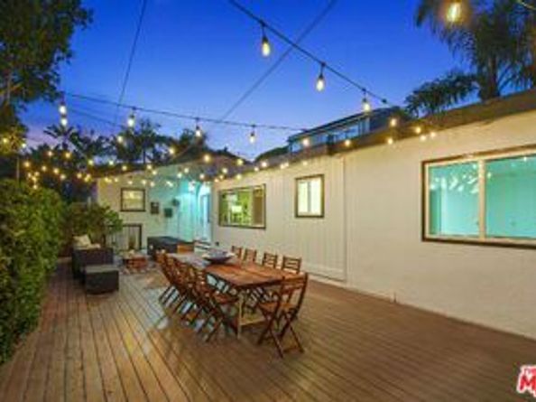 1102 Maple Street, Santa Monica CA 90405