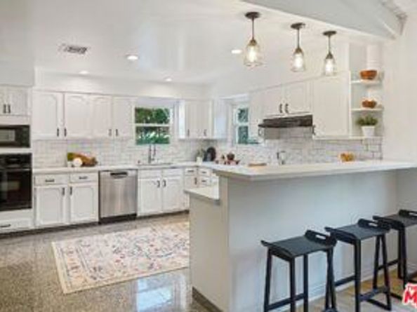 1102 Maple Street, Santa Monica CA 90405
