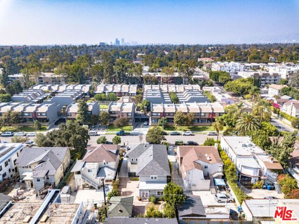 416 S Van Ness Avenue, Los Angeles CA 90020