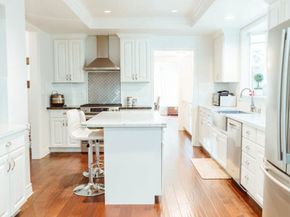 416 S Van Ness Avenue, Los Angeles CA 90020