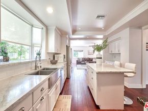 416 S Van Ness Avenue, Los Angeles CA 90020