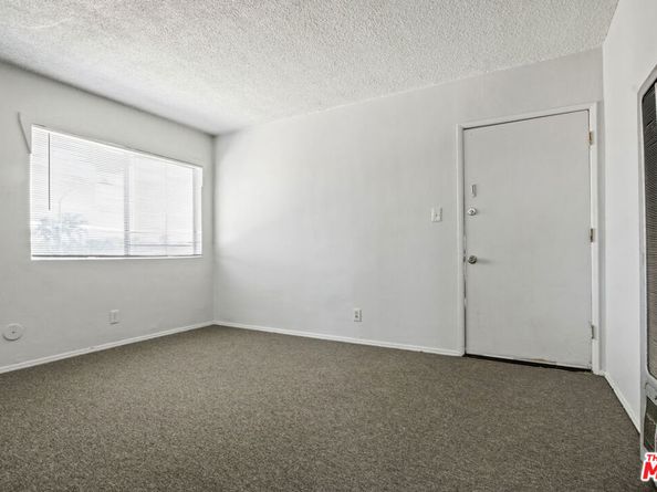 5630 Blackwelder Street, Los Angeles CA 90016