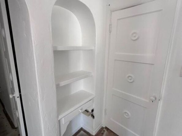 4235 Garthwaite Avenue, Los Angeles CA 90008