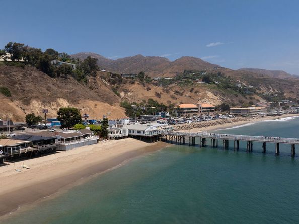 23018 Pacific Coast Highway, Malibu CA 90265