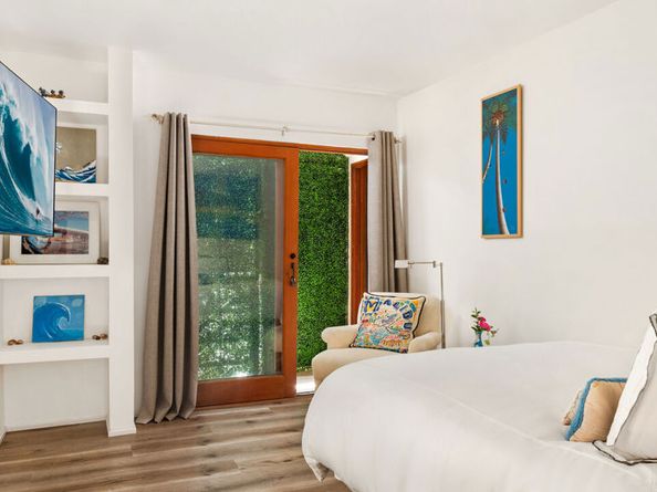 23018 Pacific Coast Highway, Malibu CA 90265