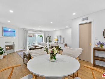 1443 25th Street
