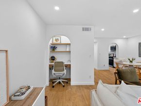 1443 25th Street 2, Santa Monica CA 90404