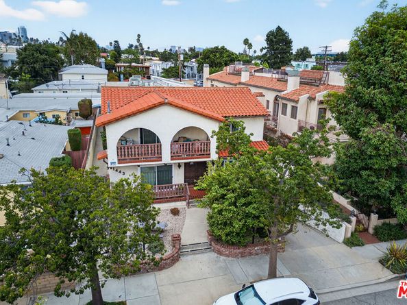 1443 25th Street 2, Santa Monica CA 90404