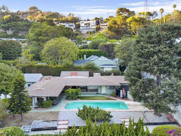 7230 Outpost Cove Drive, Los Angeles CA 90068