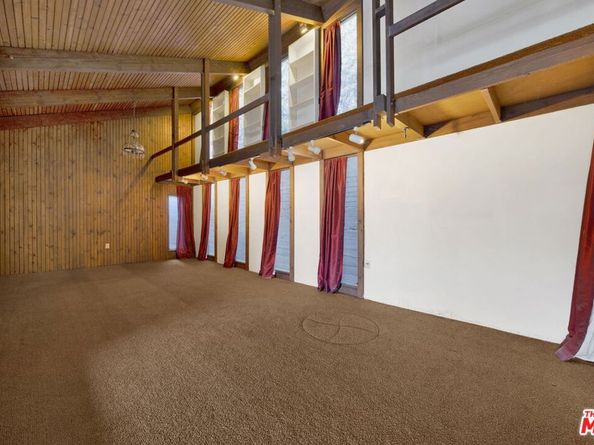 7230 Outpost Cove Drive, Los Angeles CA 90068