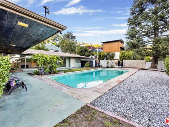 7230 Outpost Cove Drive, Los Angeles CA 90068