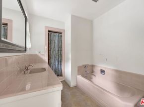 7230 Outpost Cove Drive, Los Angeles CA 90068