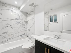 10424 Graham Avenue, Los Angeles CA 90002