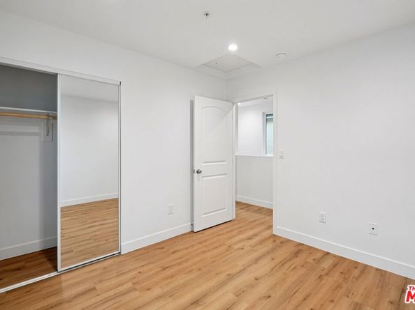 10424 Graham Avenue, Los Angeles CA 90002