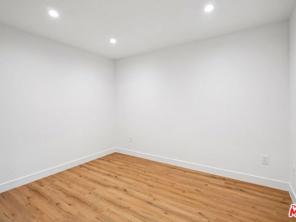 10424 Graham Avenue, Los Angeles CA 90002