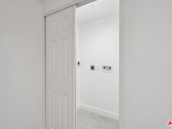 10424 Graham Avenue, Los Angeles CA 90002