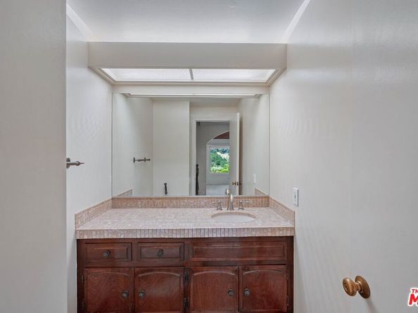 2654 Basil Lane, Los Angeles CA 90077