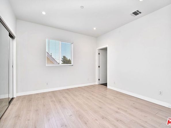 1143 Irolo Street, Los Angeles CA 90006