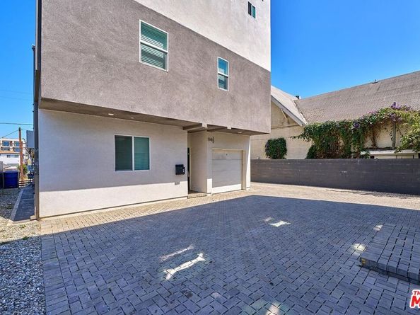 1143 Irolo Street, Los Angeles CA 90006