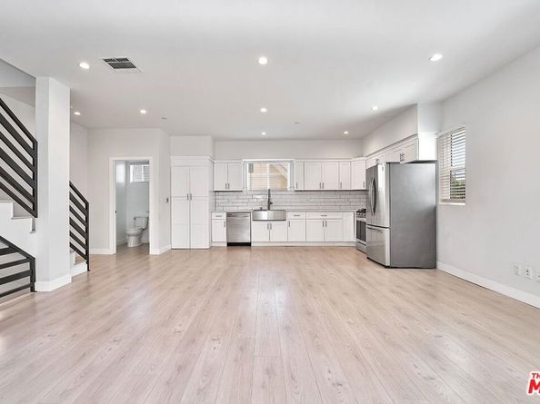 1143 Irolo Street, Los Angeles CA 90006