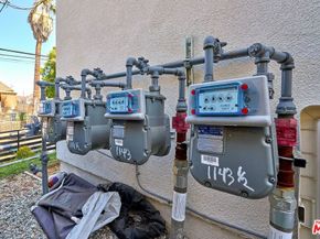 1143 Irolo Street, Los Angeles CA 90006