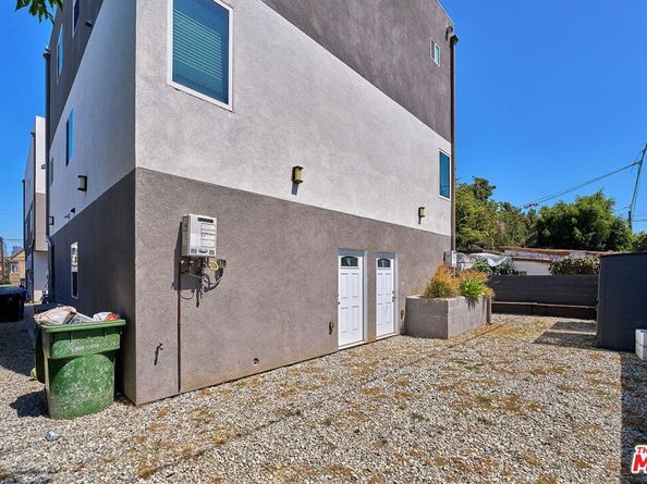 1143 Irolo Street, Los Angeles CA 90006