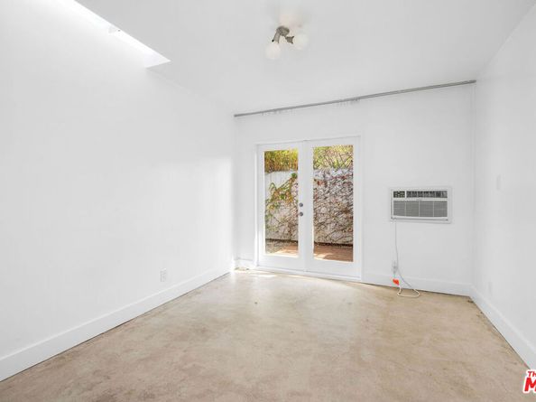 1819 Euclid Street, Santa Monica CA 90404