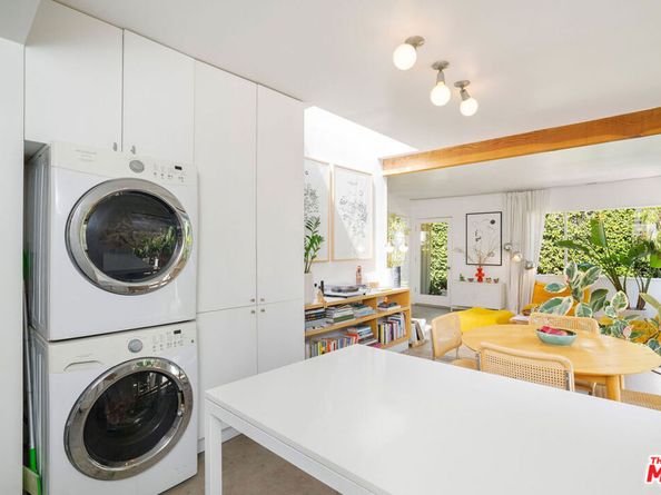 1819 Euclid Street, Santa Monica CA 90404