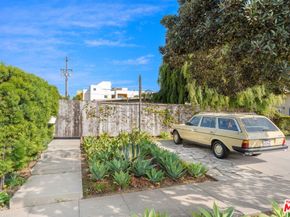 1819 Euclid Street, Santa Monica CA 90404