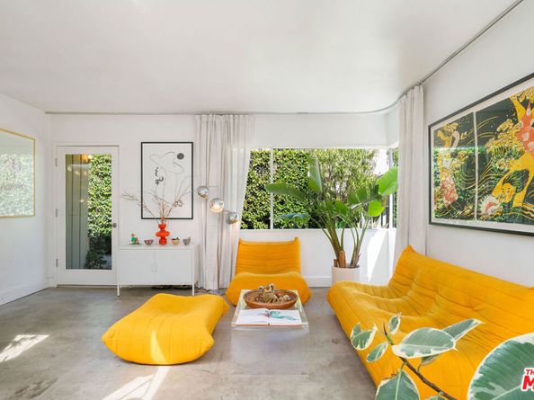 1819 Euclid Street, Santa Monica CA 90404