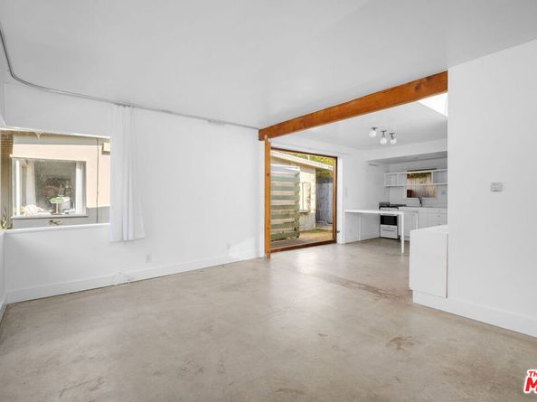 1819 Euclid Street, Santa Monica CA 90404