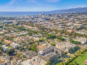 1819 Euclid Street, Santa Monica CA 90404