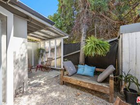 1819 Euclid Street, Santa Monica CA 90404