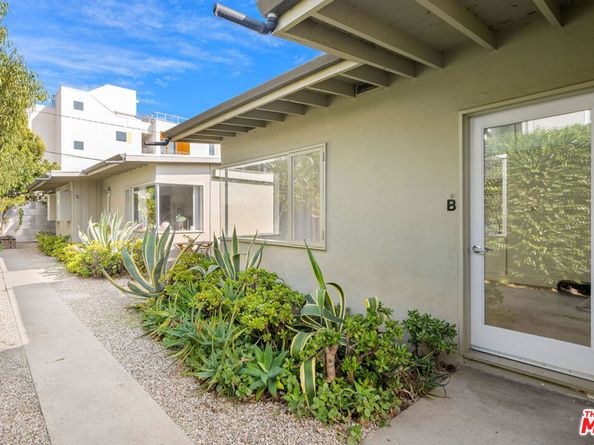 1819 Euclid Street, Santa Monica CA 90404